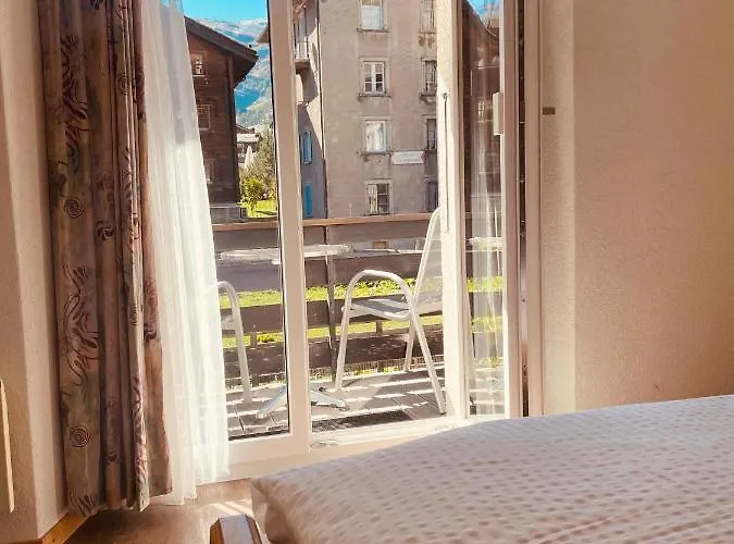 Im Alten Dorfteil Von *