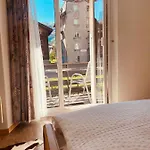 Im Alten Dorfteil Von *